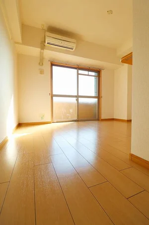 のマンスリーマンション・ウィークリーマンション「ヴィラ・ネオユニゾン 402・洋室(No.1212844)」メイン画像