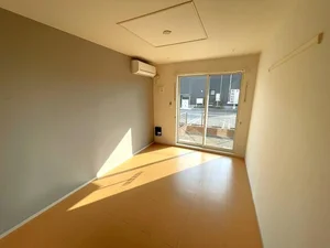 川東駅（佐賀県）のマンスリーマンション・ウィークリーマンション「ウィンクルム七田　弐番館 102・洋室(No.1212949)」メイン画像