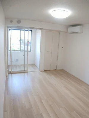 のマンスリーマンション・ウィークリーマンション「セピアⅢ 105・洋室(No.1212994)」メイン画像