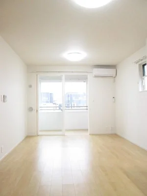 のマンスリーマンション・ウィークリーマンション「モデルノ　コルソ　矢来Ｂ 101・洋室(No.1213017)」メイン画像