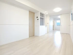 のマンスリーマンション・ウィークリーマンション「カミーノ　アムレト　Ⅲ 203・洋室(No.1213072)」メイン画像