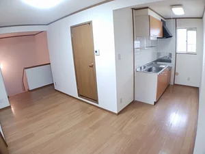 のマンスリーマンション・ウィークリーマンション「本今ガーデンスクエアＢ 202・洋室(No.1213151)」メイン画像