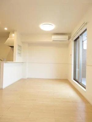 愛媛県のマンスリーマンション・ウィークリーマンション「ＯＵＲ　ＣＩＴＹ　今治　Ⅰ 203・洋室(No.1213210)」メイン画像