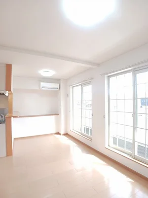 のマンスリーマンション・ウィークリーマンション「サン・フィオーレ 203・洋室(No.1213265)」メイン画像