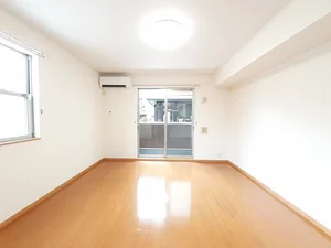 富山県のマンスリーマンション・ウィークリーマンション「フォルスラーマ 101・洋室(No.1213376)」メイン画像