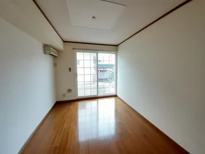 のマンスリーマンション・ウィークリーマンション「サンホワイト 103・洋室(No.1213462)」メイン画像