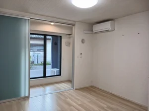 のマンスリーマンション・ウィークリーマンション「リュミエール 102・洋室(No.1213486)」メイン画像