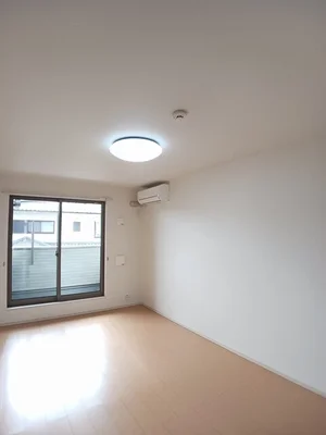 唐橋前駅（滋賀県）のマンスリーマンション・ウィークリーマンション「サンリット北大路 203・洋室(No.1213558)」メイン画像