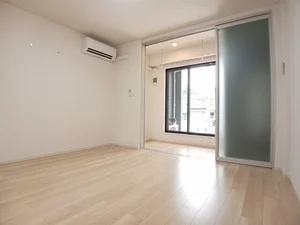 飯田駅（長野県）のマンスリーマンション・ウィークリーマンション「ポルトフィーノ　ＡＹ 101・洋室(No.1213613)」メイン画像