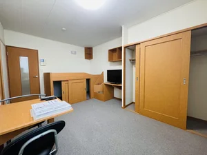 のマンスリーマンション・ウィークリーマンション「レオパレスルミエールⅢ 205(No.1213787)」メイン画像