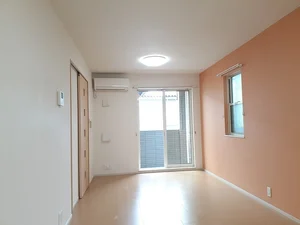 のマンスリーマンション・ウィークリーマンション「グラース・アビタシオンⅢ 101・洋室(No.1213892)」メイン画像