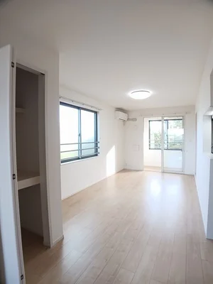 のマンスリーマンション・ウィークリーマンション「アルメリアＡ 301・洋室(No.1214013)」メイン画像