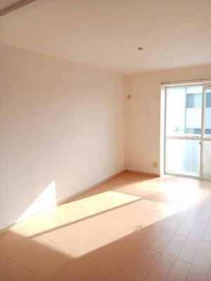 伊勢市のマンスリーマンション・ウィークリーマンション「エスポワール神社　Ｂ棟 201・洋室(No.1214058)」メイン画像