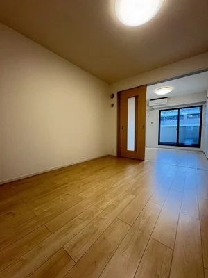 のマンスリーマンション・ウィークリーマンション「ルーミナス京田辺 207・洋室(No.1214117)」メイン画像