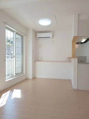 のマンスリーマンション・ウィークリーマンション「ラブリーＫⅡ 201・洋室(No.1214352)」メイン画像