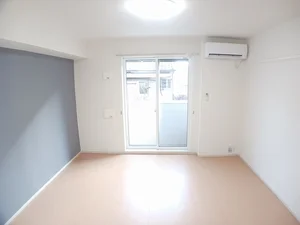 のマンスリーマンション・ウィークリーマンション「光のフォレスト 102・洋室(No.1214455)」メイン画像