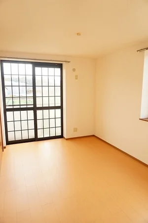 高松市のマンスリーマンション・ウィークリーマンション「グレイス・フル・エンブレスＧⅡ 203・洋室(No.1214596)」メイン画像