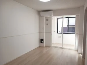 のマンスリーマンション・ウィークリーマンション「フローラル　グレイス 102・洋室(No.1214869)」メイン画像