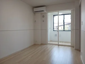 甲府市のマンスリーマンション・ウィークリーマンション「ヒカルサ甲府国母　イースト 102・洋室(No.1214943)」メイン画像