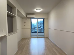 のマンスリーマンション・ウィークリーマンション「兆　Ⅱ 202・洋室(No.1215044)」メイン画像