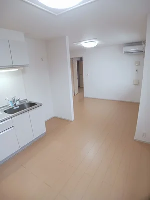 のマンスリーマンション・ウィークリーマンション「アクア　ヴィータ 204・洋室(No.1215081)」メイン画像