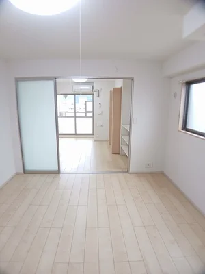 京都市右京区のマンスリーマンション・ウィークリーマンション「フェリオ・ヴィヴァーチェ 603・洋室(No.1215096)」メイン画像