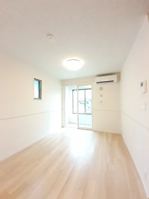 宮城県の大東建託リーシング株式会社のマンスリーマンション・ウィークリーマンション「Ｒａｙ（レイ） 106・洋室(No.1215361)」メイン画像