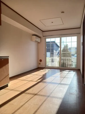 のマンスリーマンション・ウィークリーマンション「コンフォルターブルⅠ 102・洋室(No.1215407)」メイン画像