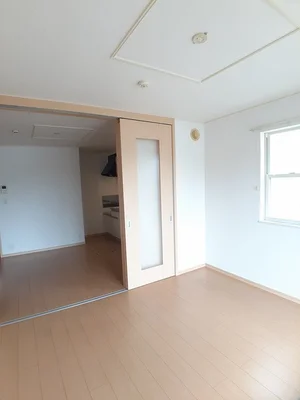 紀の川市のマンスリーマンション・ウィークリーマンション「グランドゥール　ソフィア　Ⅱ 101・洋室(No.1215456)」メイン画像