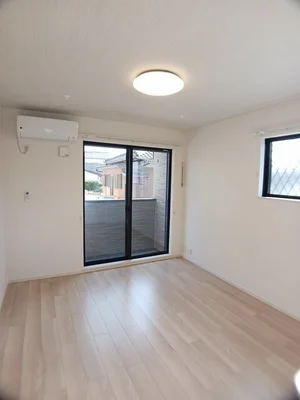 のマンスリーマンション・ウィークリーマンション「ペルラ　ルーチェＢ 103・洋室(No.1215511)」メイン画像