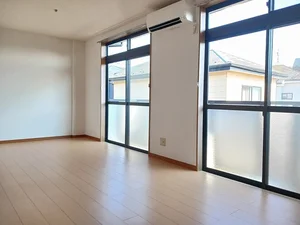 のマンスリーマンション・ウィークリーマンション「リバーサイド山崎 203・洋室(No.1215575)」メイン画像