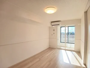 群馬県のマンスリーマンション・ウィークリーマンション「アヴェクトワ 102・洋室(No.1215739)」メイン画像