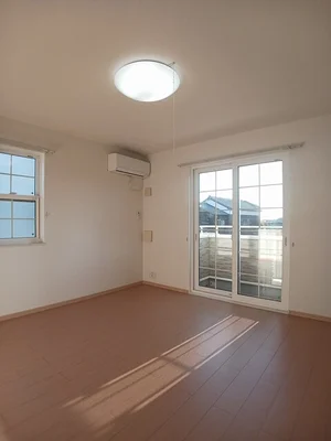 豊川市のマンスリーマンション・ウィークリーマンション「リバーサイド　小田渕 101・洋室(No.1215811)」メイン画像