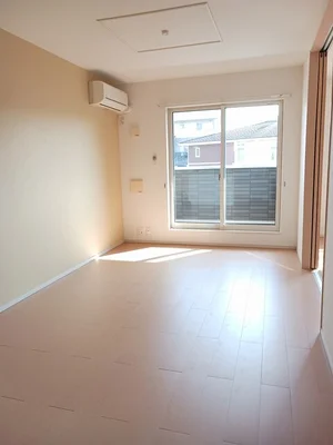 のマンスリーマンション・ウィークリーマンション「フィオリーレＡ 201・洋室(No.1215816)」メイン画像