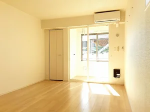 岐阜県の大東建託リーシング株式会社のマンスリーマンション・ウィークリーマンション「フリシュ 103・洋室(No.1215876)」メイン画像