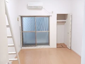 のマンスリーマンション・ウィークリーマンション「アビー・ロード 101・洋室(No.1215885)」メイン画像