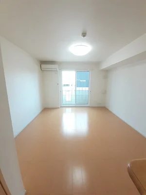 のマンスリーマンション・ウィークリーマンション「ラフレシール 102・洋室(No.1215966)」メイン画像