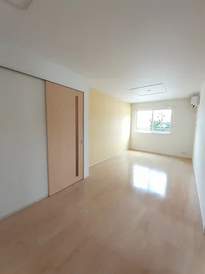 のマンスリーマンション・ウィークリーマンション「フロスト　フラワーズ　Ⅱ 101・洋室(No.1215970)」メイン画像