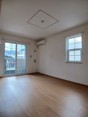 愛媛県のマンスリーマンション・ウィークリーマンション「エレガンテ・プローデＡ 101・洋室(No.1215978)」メイン画像