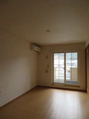 のマンスリーマンション・ウィークリーマンション「カーサ・セレノ　Ｎ 203・洋室(No.1215981)」メイン画像