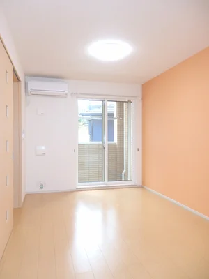 のマンスリーマンション・ウィークリーマンション「Ｃｒｏｓｓ　ｒｉｄｇｅ　Ⅱ 102・洋室(No.1216006)」メイン画像