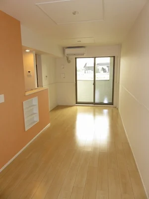 のマンスリーマンション・ウィークリーマンション「Ｂ－ｕｐ華　Ⅱ 102・洋室(No.1216080)」メイン画像