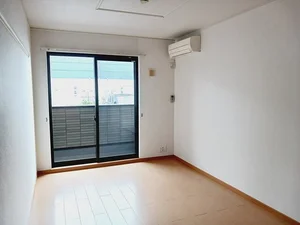 のマンスリーマンション・ウィークリーマンション「カーサ　フェリス　Ⅱ 102・洋室(No.1216127)」メイン画像