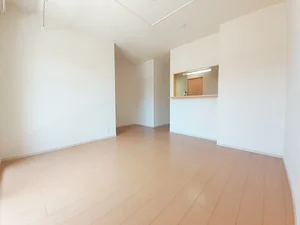 のマンスリーマンション・ウィークリーマンション「ベルデ　ブリッサⅠ 102・洋室(No.1216244)」メイン画像