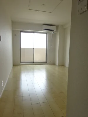 のマンスリーマンション・ウィークリーマンション「リベラ　サンリット　カーサ 701・洋室(No.1216385)」メイン画像