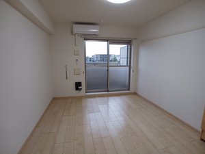 のマンスリーマンション・ウィークリーマンション「ヴォロンティエ 201・洋室(No.1216524)」メイン画像
