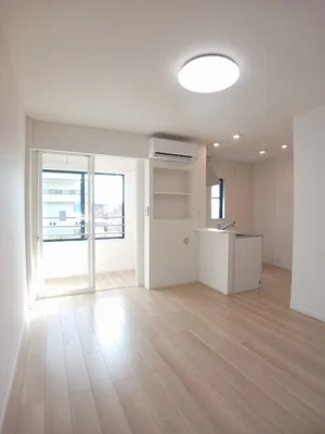 のマンスリーマンション・ウィークリーマンション「ヒカルサ焼津塩津イースト 205・洋室(No.1216624)」メイン画像