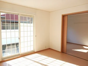 亀山駅（三重県）のマンスリーマンション・ウィークリーマンション「あすなろ館 103・洋室(No.1216924)」メイン画像
