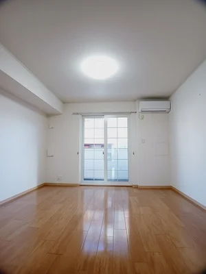 のマンスリーマンション・ウィークリーマンション「シエル・ヴェルソーⅡ 102・洋室(No.1217109)」メイン画像