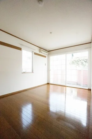 のマンスリーマンション・ウィークリーマンション「ラルジュ翠ヶ丘三番館 101・洋室(No.1217243)」メイン画像